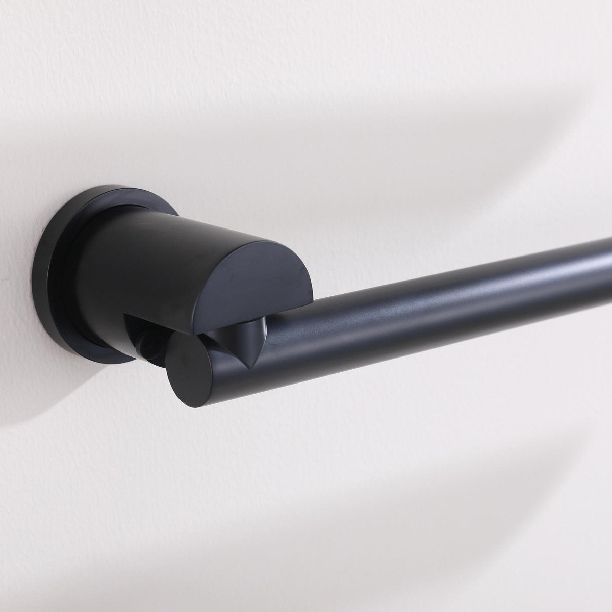 Bathroom 180 Degree Rotating Smart Constant Temperature Electric Towel Rack LS035 - Black