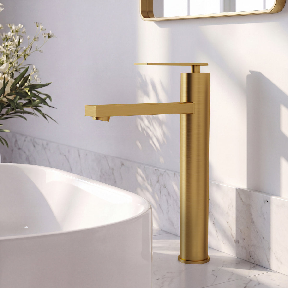 Single Hole Vessel Bathroom Faucet, Single Handle Vessel Bathroom Sink Faucet with Drain Assembly SFS-1123-GD - Brushed Gold