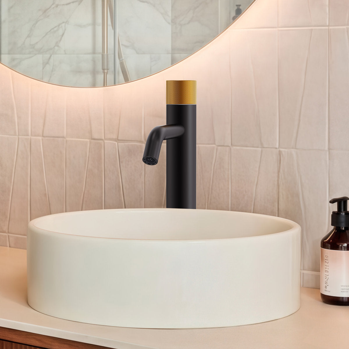 Single Hole Bathroom Vessel Faucet, Single Handle Bathroom Vessel Sink Faucet with Drain Assembly SFS-1167-BK-GD - Matte Black/Brushed Gold