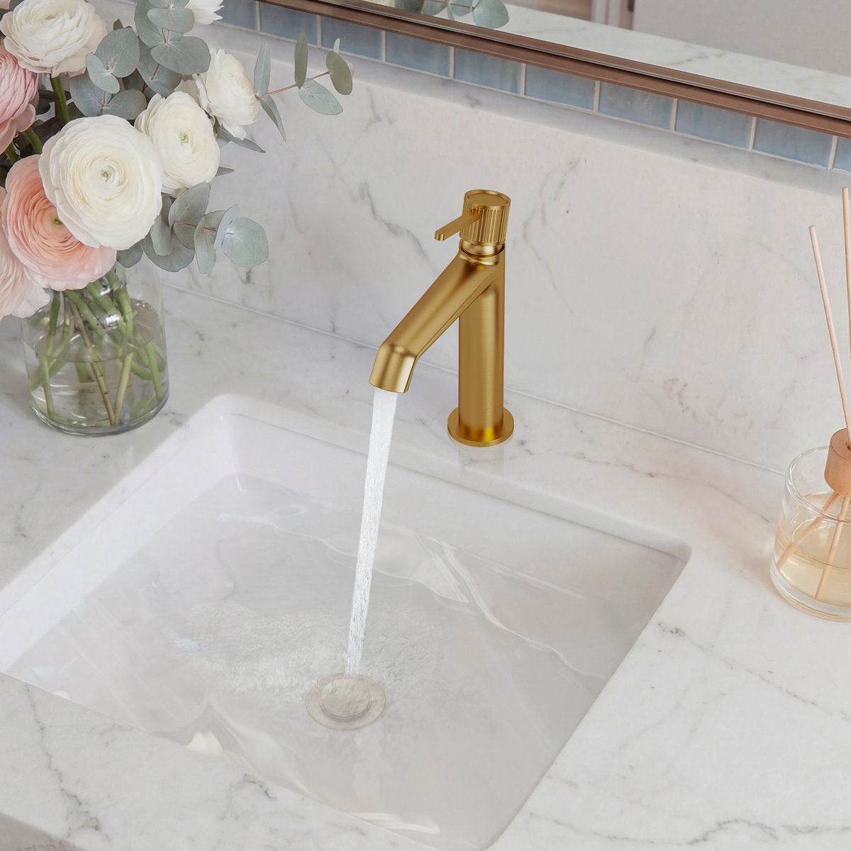 Single-Hole Single-Handle Bathroom Sink Faucet with Drain Assembly SFS-1313B-GD - Brushed Gold