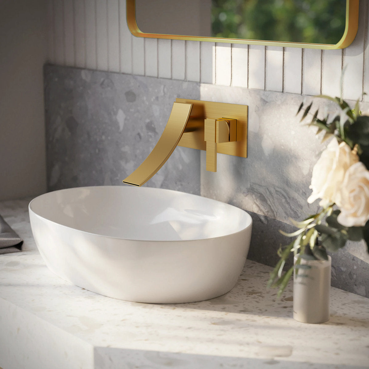 Wall Mounted Bathroom Faucet, Single-handle Bathroom Sink Faucet with Drain Assembly SFS-1305B-GD - Brushed Gold