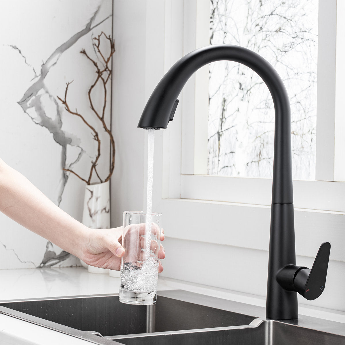 LPVLPV Pull Down Kitchen Faucet CF98003 - Matte Black