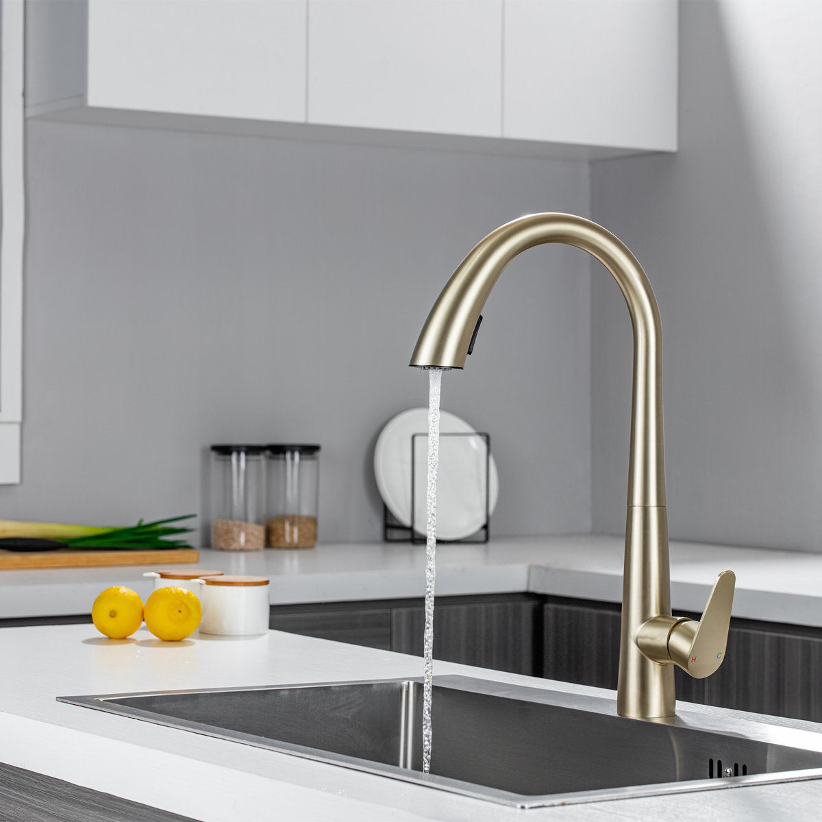LPVLPV Pull Down Kitchen Faucet CF98004 - Brushed Gold