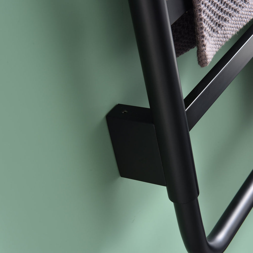 Traditional Towel Rail Towel Warmer LS012 - Black