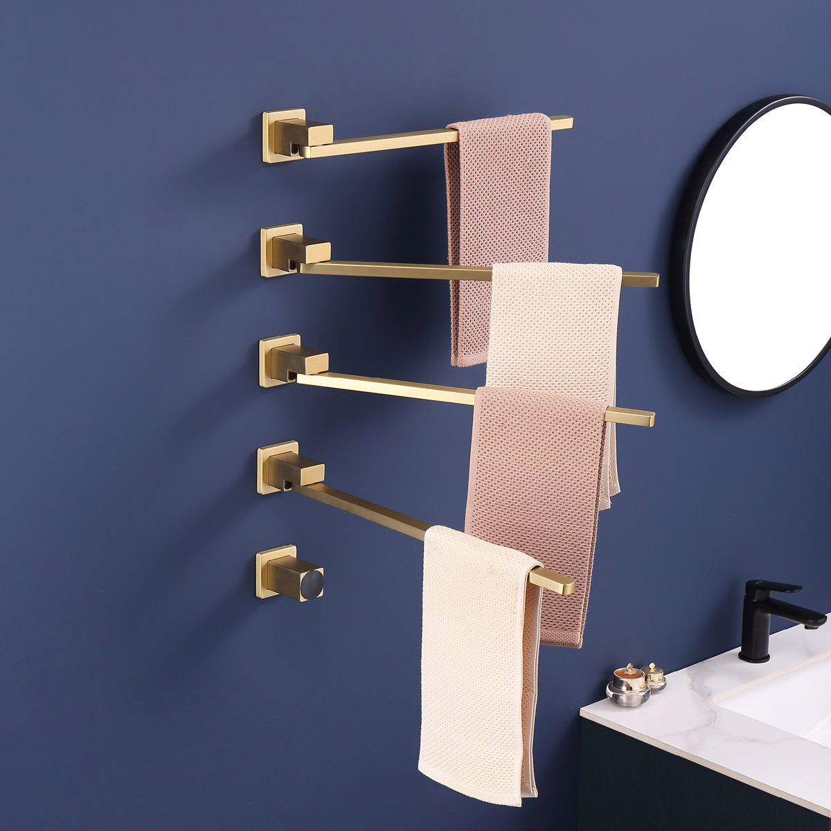 Traditional Towel Rail Towel Warmer FK016 - Gold